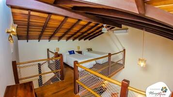 Standard Familia | Frigobar, cofres nos quartos, ferros/tábuas de passar roupa
