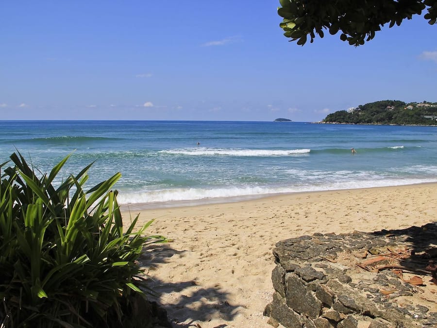 Plage à proximité, sable blanc