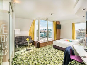 Family Suite, 1 Double Bed with Sofa bed | Hypo-allergenic bedding, in-room safe, desk, laptop workspace - Ibis Styles Wien City (Vienna)