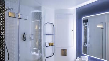 Eco-friendly toiletries, hair dryer, towels