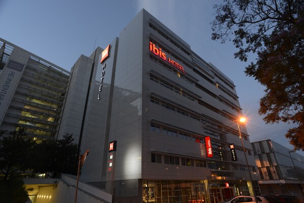 Front of property - evening/night