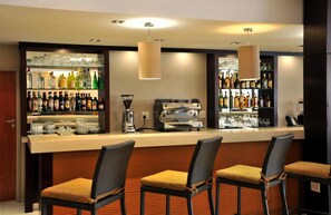 Bar (on property) - Cresta Mahalapye (Mahalapye)