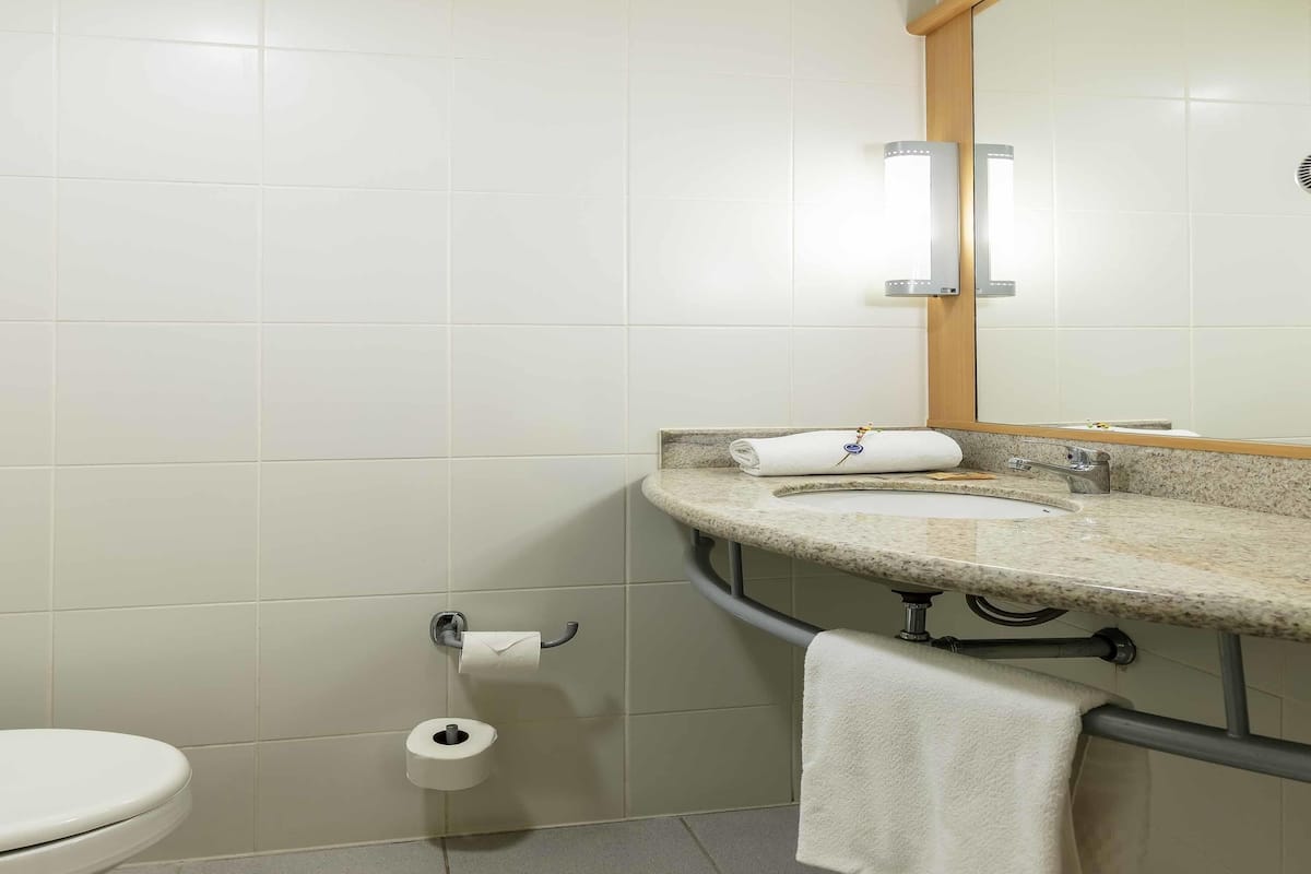 1 bedroom, minibar, in-room safe, desk
