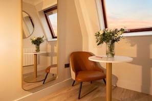 Classic Double Room | In-room safe, desk, blackout drapes, iron/ironing board - The Address Sligo (Sligo)