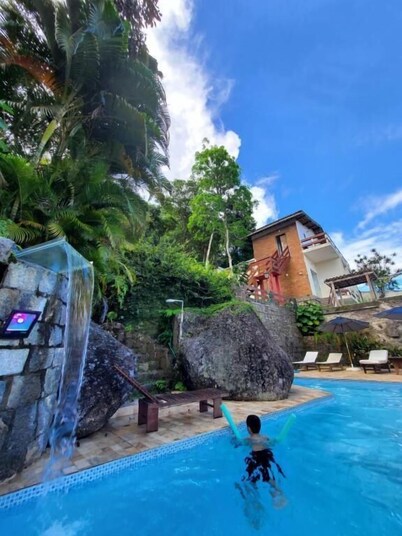 Apartamentos Casa Da Pedra