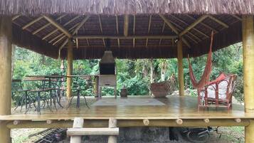 BBQ/picnic area