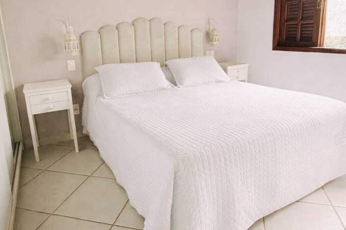 Familiehus | Minibar, individuelt dekorert, wi-fi (inkludert) og sengetøy