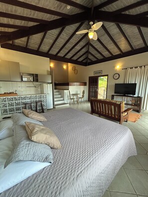 Master Room | Minibar, individually decorated, free WiFi, bed sheets - Pousada Perequê (Ilhabela)