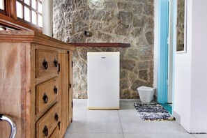 Duplo Standard Fit | Mini fridge