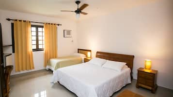 Chambre Double Deluxe | Draps en coton égyptien, minibar, Wi-Fi gratuit