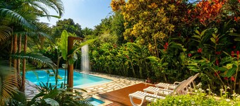 포우사다 에코일하