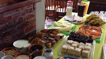 Petit déjeuner buffet compris tous les jours