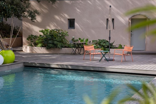 Outdoor pool, sun loungers