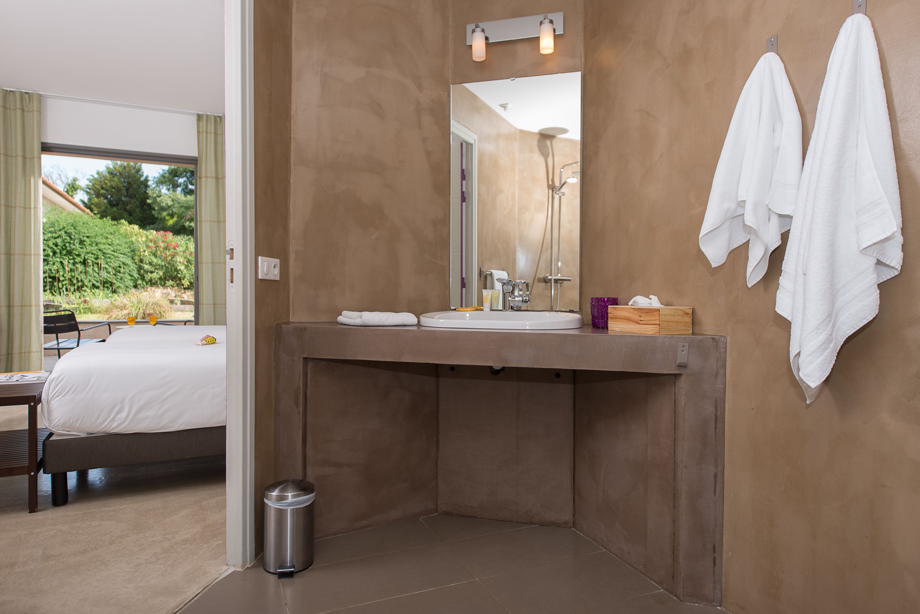 1 bedroom, premium bedding, minibar, in-room safe