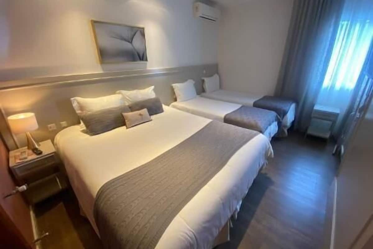 1 slaapkamer, een minibar, een bureau, geluiddichte muren
