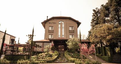 Blumen Hotel Boutique