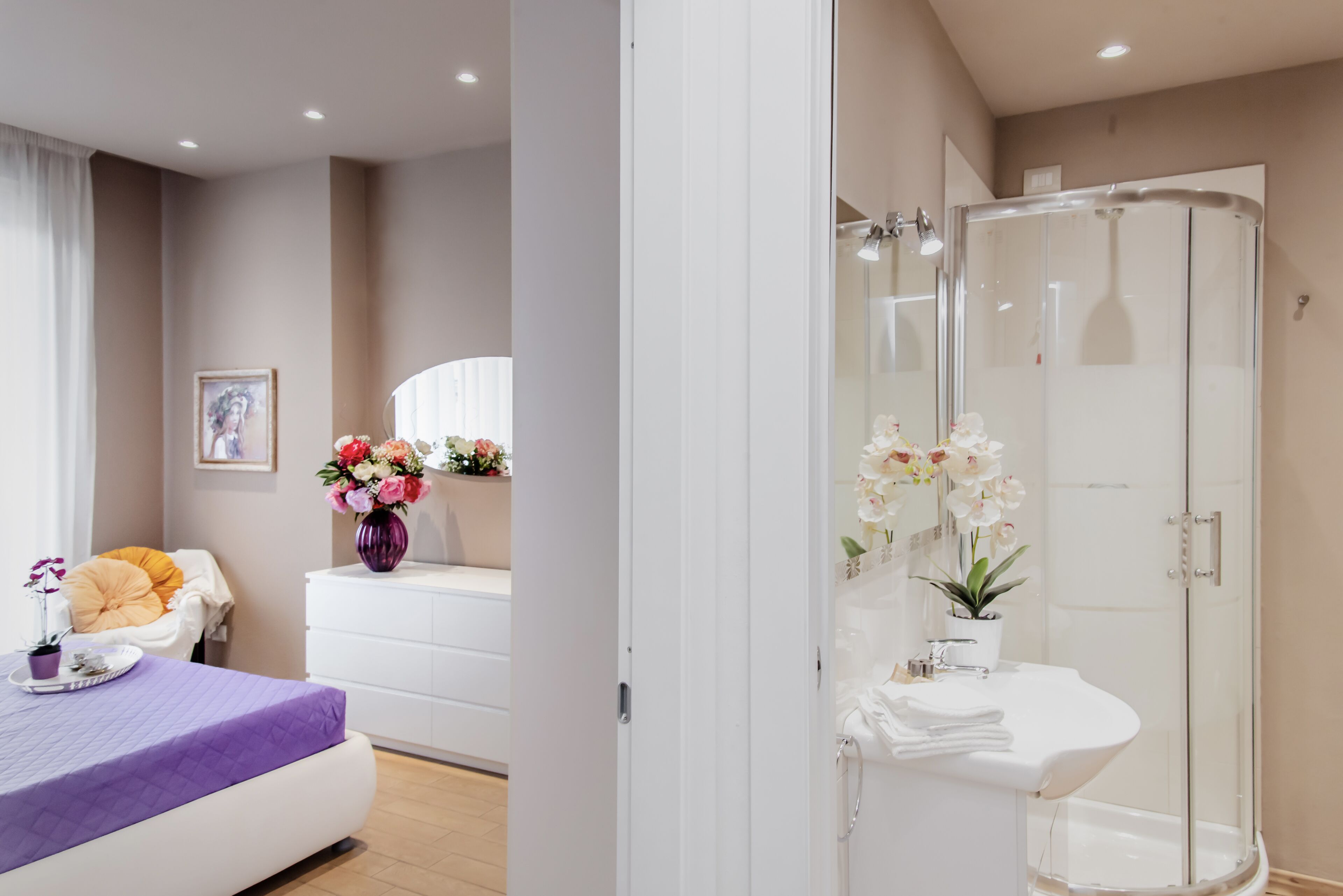 Deluxe Apartment, 1 Bedroom | Bathroom | Shower, hair dryer, bidet, towels