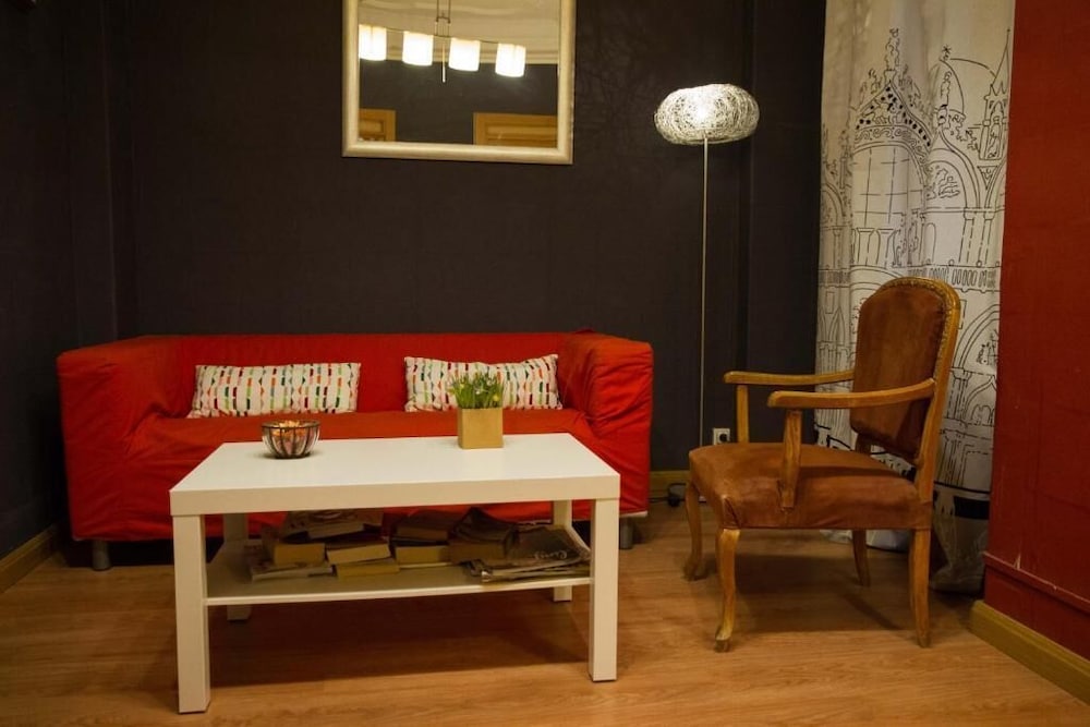 Russafa Youth Hostel by null