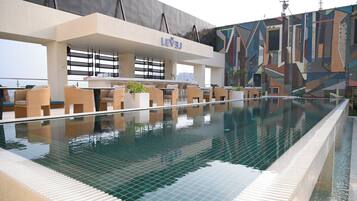 Outdoor pool, sun loungers