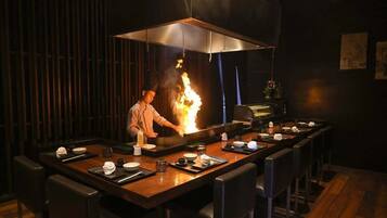 3 restaurants, breakfast, lunch, dinner served; Indian cuisine