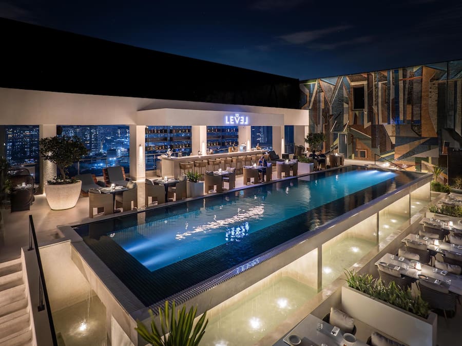 3 restaurants, breakfast, lunch, dinner served; Indian cuisine