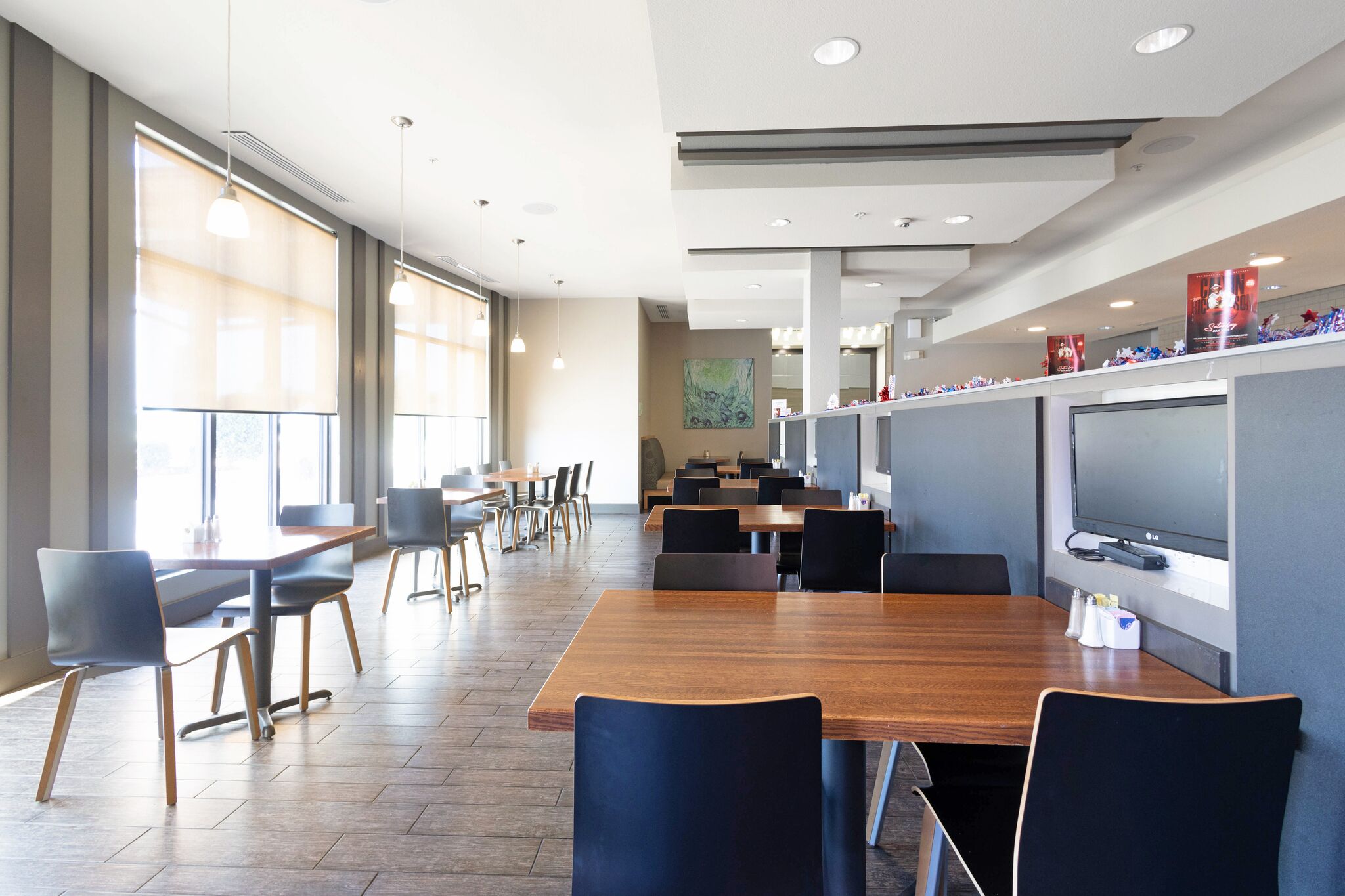 breakfast and dinner served