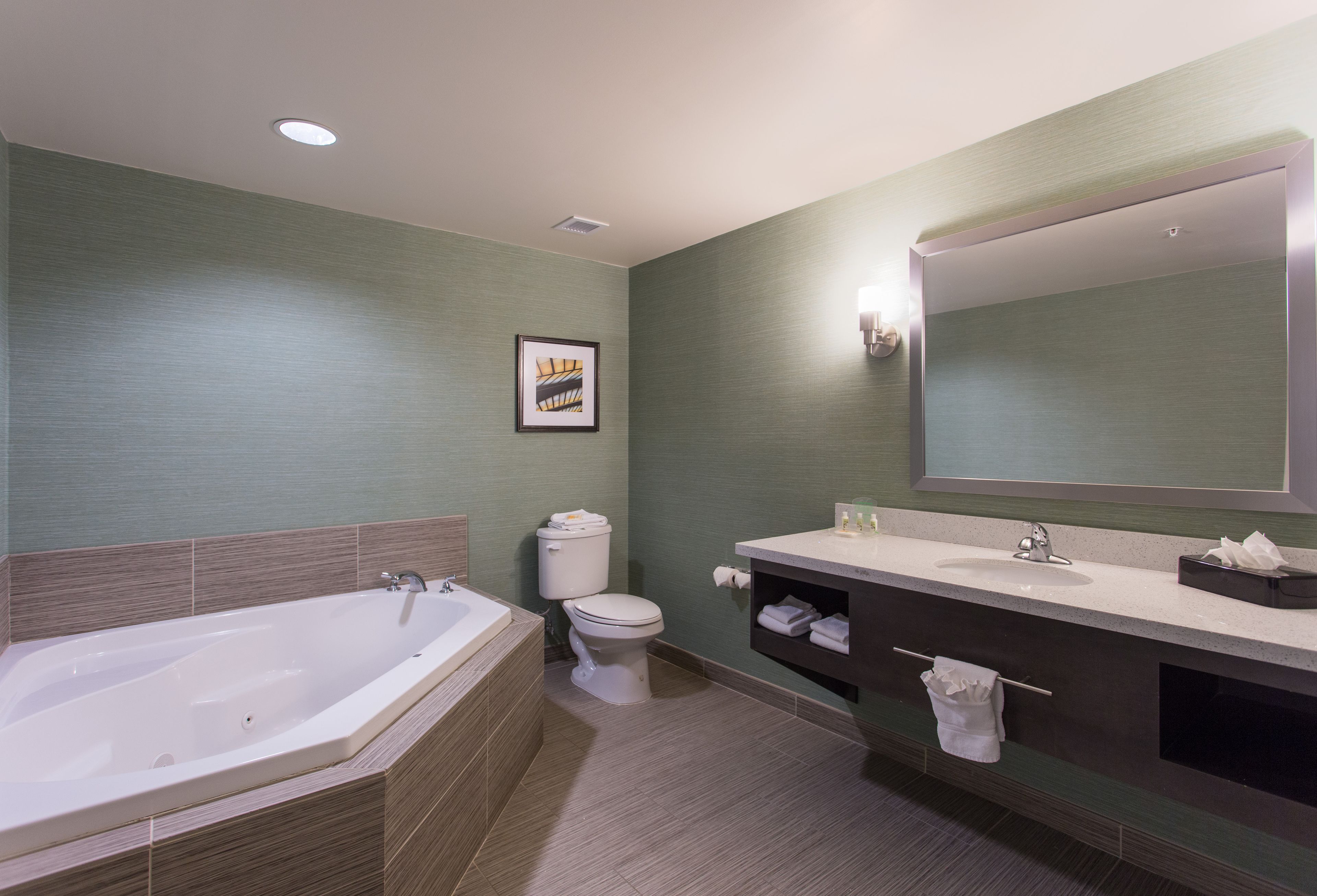 suite, 1 bedroom, jetted tub | premium bedding, desk, laptop workspace, blackout curtains