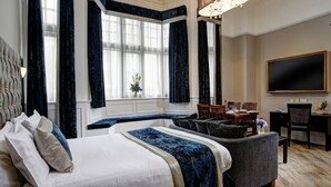 Premium bedding, in-room safe, desk, laptop workspace - The Richmond Hotel, BW Signature Collection (Liverpool)