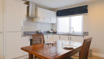 Fridge, electric kettle