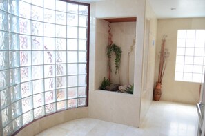 In-room safe, desk, iron/ironing board, free WiFi