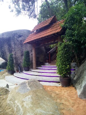 Land view from property - 8 Boutique By The Sea (George Town)