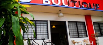 8 Boutique By The Sea