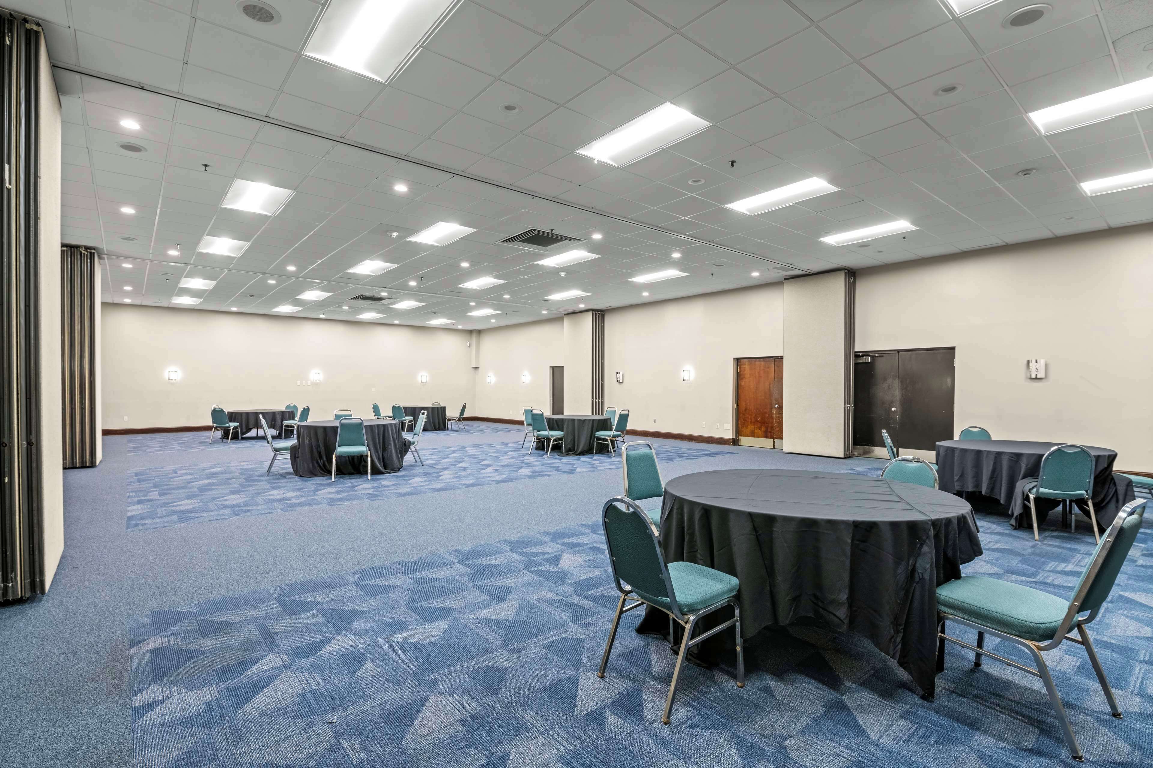 Photo - Red Lion Hotel Charlotte