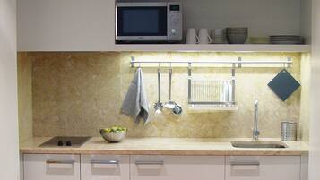 Family Suite | Private kitchenette