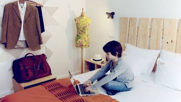 Standard Double or Twin Room | In-room safe, soundproofing, free WiFi, bed sheets