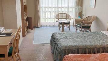 Desk, free WiFi, bed sheets