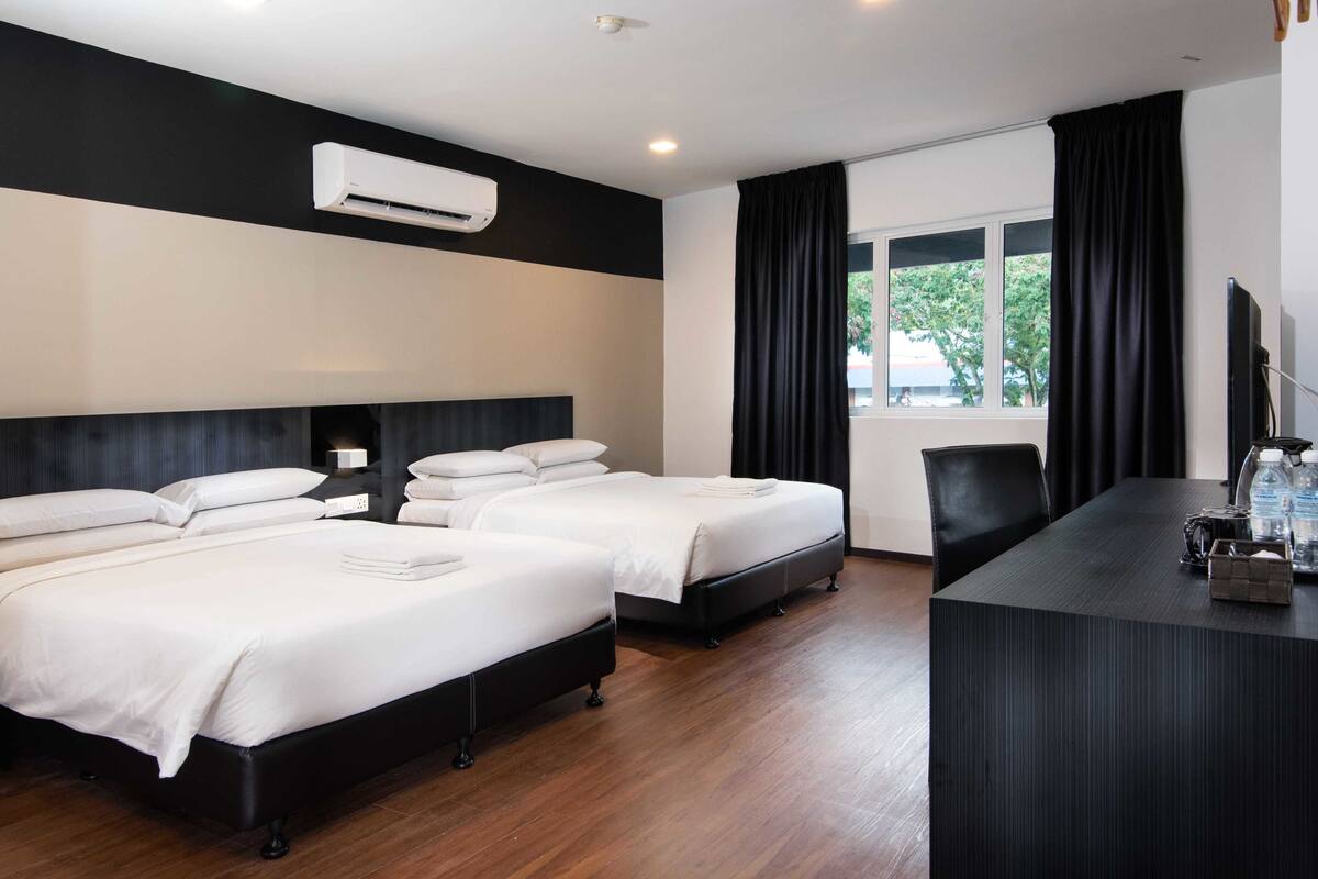 Family Deluxe Room | 迷你吧、房內夾萬、書桌、免費 Wi-Fi
