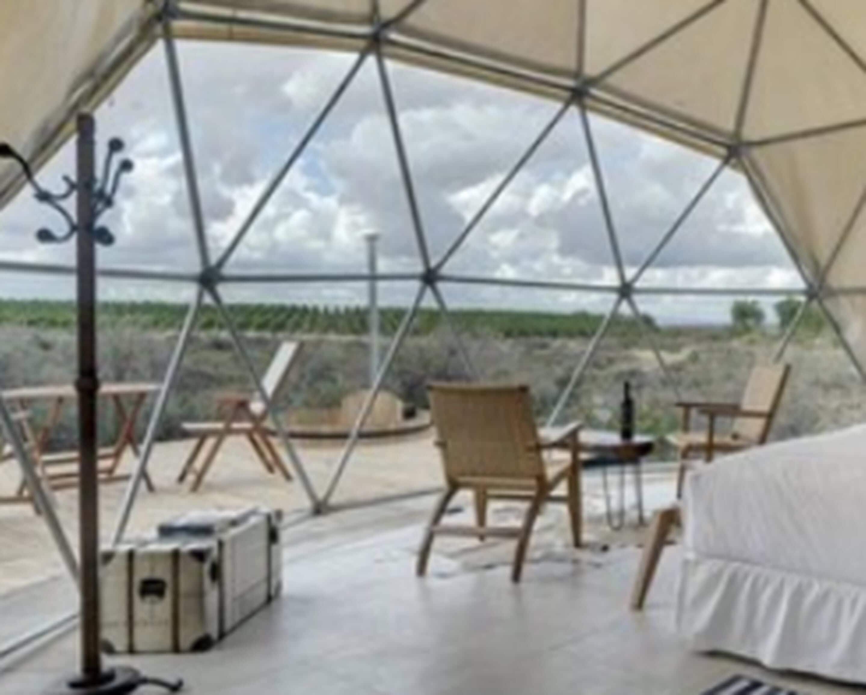 Barraca superluxo (Domo Glamping) | Vista do quarto