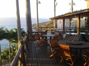 Free daily cooked-to-order breakfast - Solar Singuitta (Ilhabela)