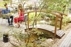 Property grounds - Six Inn Hotel Budapest (Budapest)