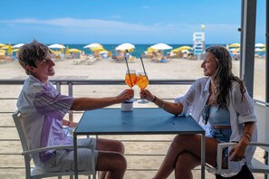 Beach bar