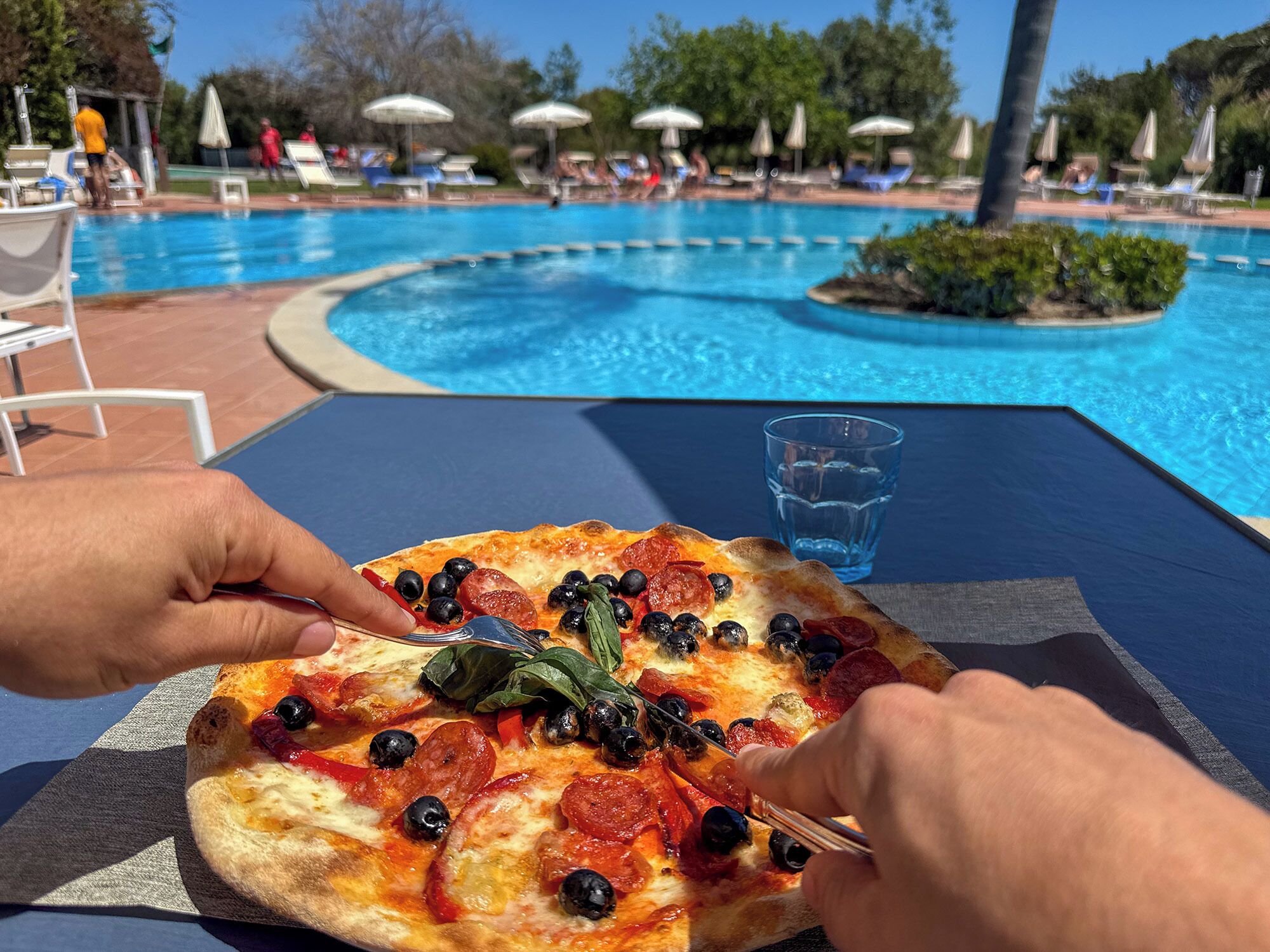 2 Restaurants; Frühstück, Mittagessen und Abendessen werden serviert