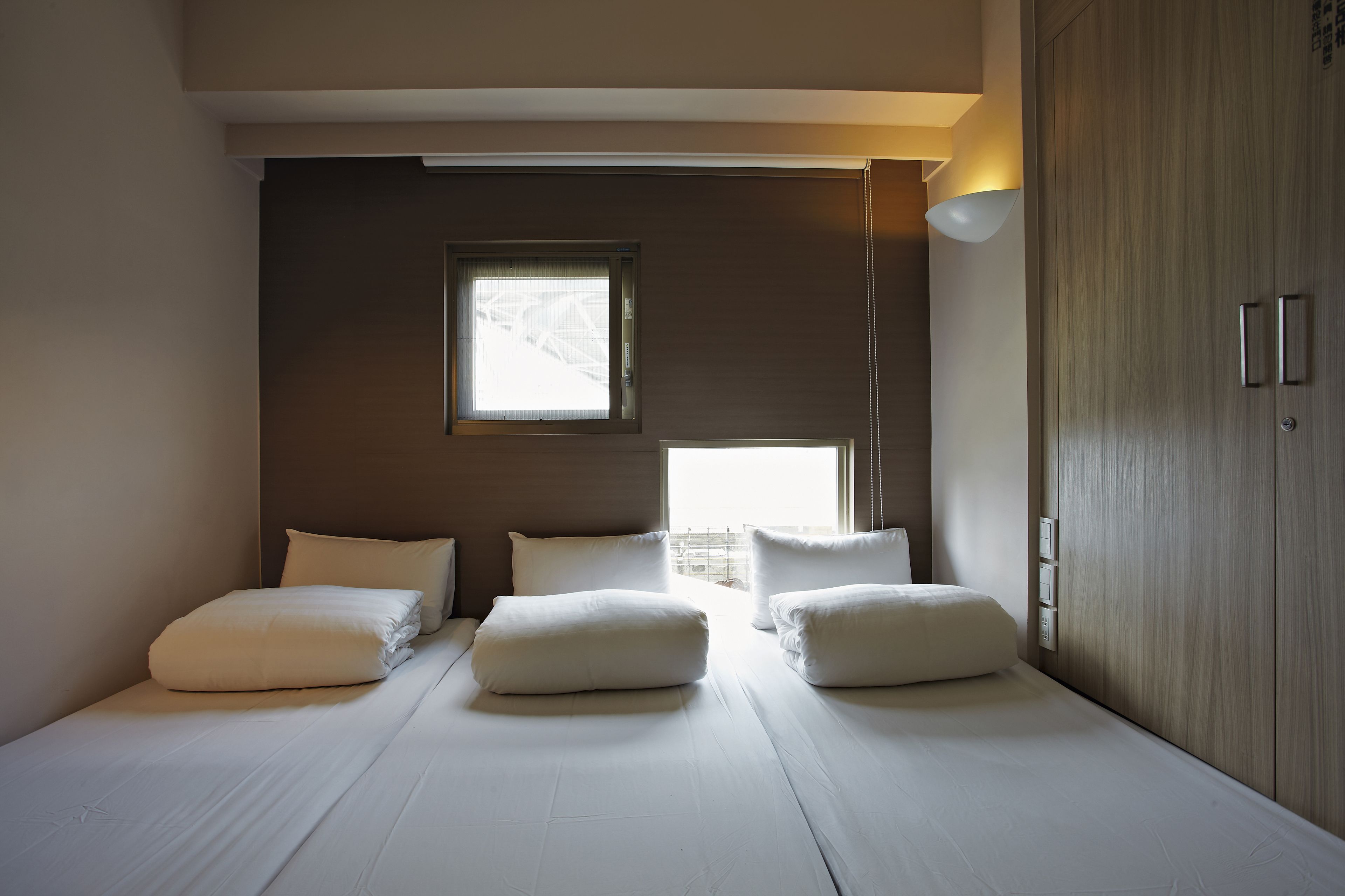 japanese style room | 1 bedroom, down duvets, desk, soundproofing