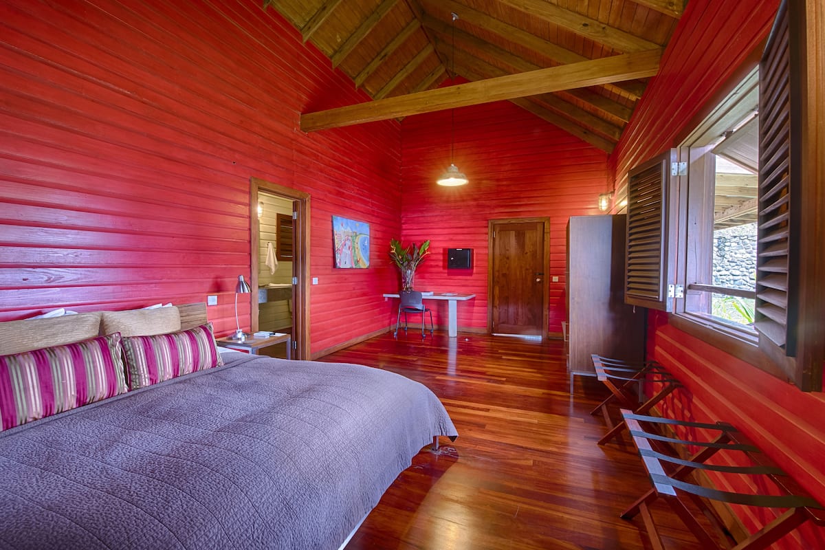 Kamer (Cabana 1) | 1 slaapkamer, Italiaanse Frette-lakens, luxe beddengoed
