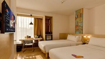 Minibar, in-room safe, desk, free WiFi