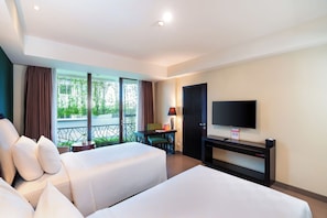 Grand Deluxe Twin | Bộ đồ giường cao cấp, két bảo mật tại phòng, bàn 