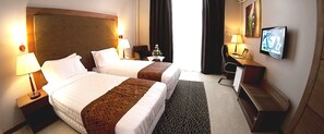 Standard Single Room | Hypo-allergenic bedding, in-room safe, desk, blackout curtains - Seascape Hotel (Dar es Salaam)