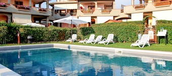 폴로니카 아파트먼트, 수영장 및 휴식  