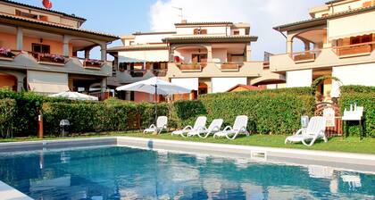 Follonica Apartments - Pool & Relax
