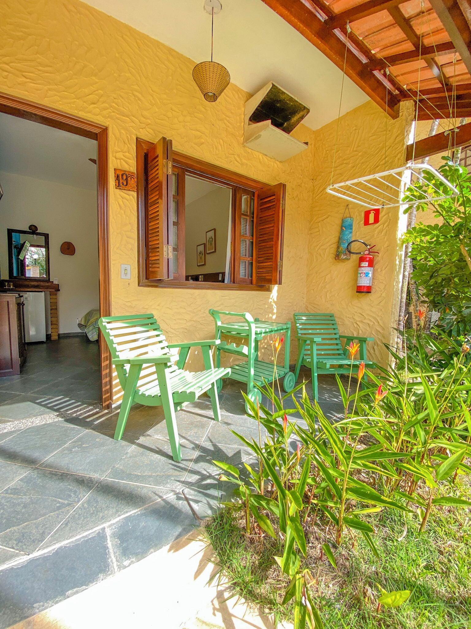 triple room | bathroom | shower, towels